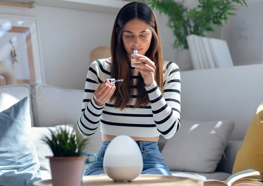 How to Choose the Perfect Women’s Perfume - PuremodeUSA